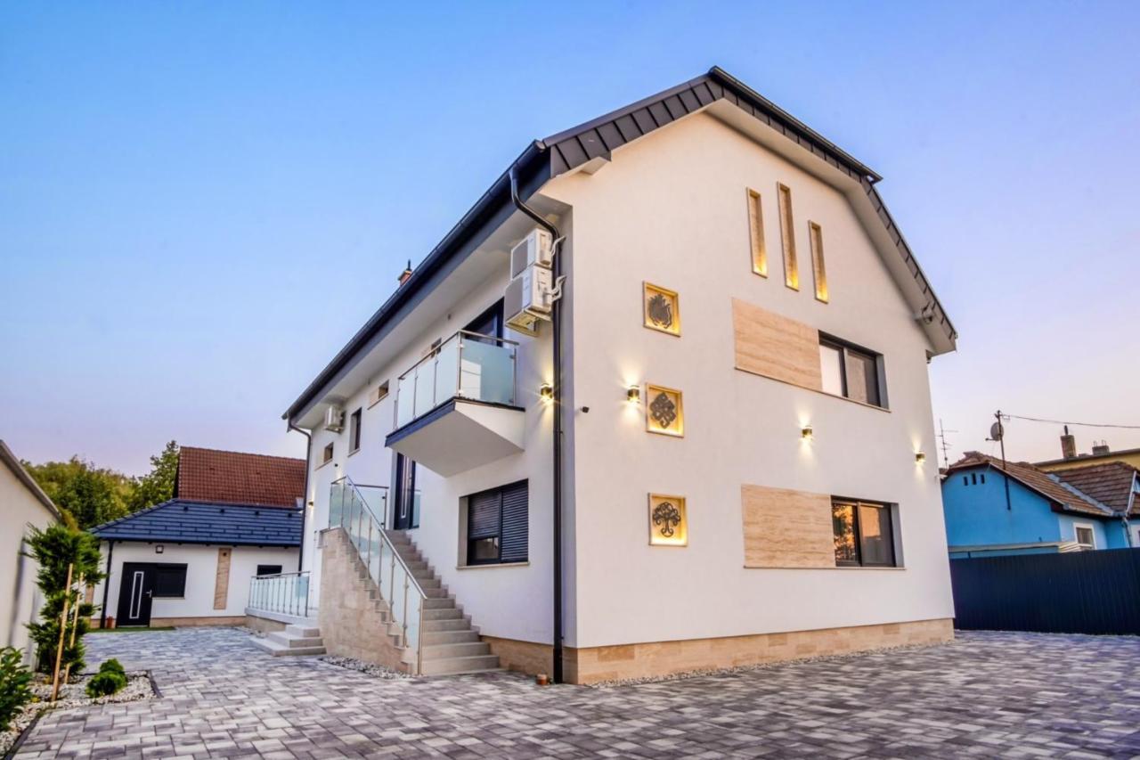 Myflat Premium Resort Siófok Buitenkant foto